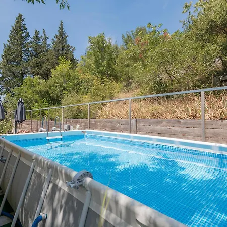 6 Bedroom Awesome In Prolozac بيت للعطل Donji Proložac